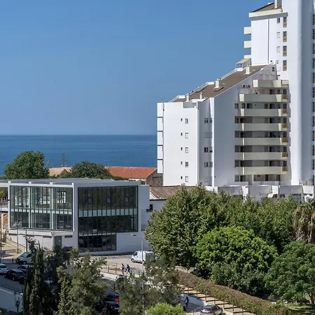 Apartment Feels Like Home Praia da Rocha Flat with Balcony Portimão